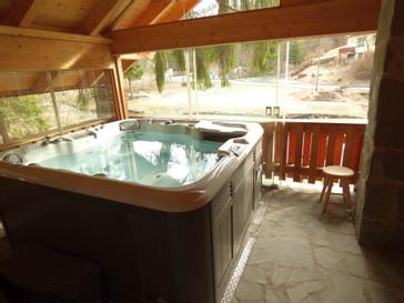 domek fiński z prywatną sauną i jacuzzi